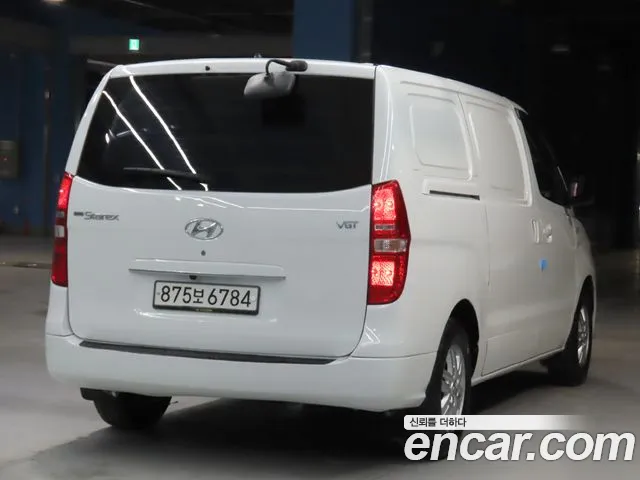 Hyundai Starex 2016 thumb 4
