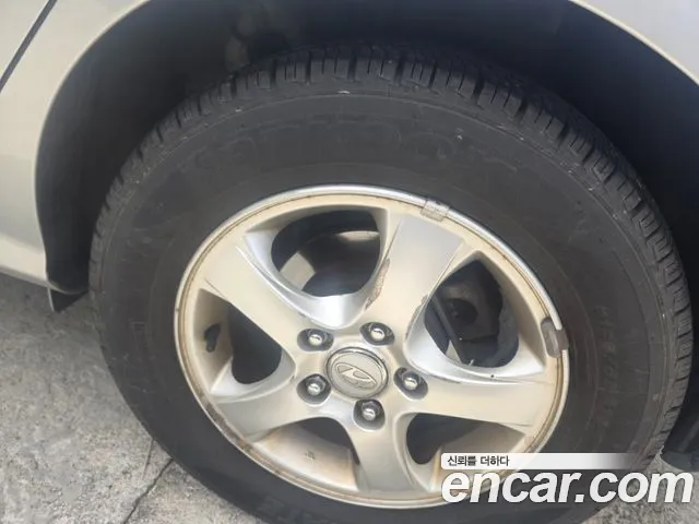 Hyundai Avante 2010 thumb 5
