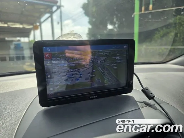 Hyundai Avante 2010 thumb 9