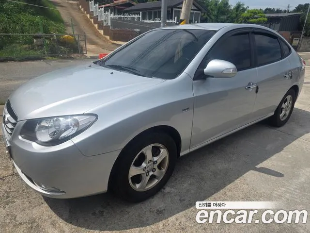 Hyundai Avante 2010 thumb 11