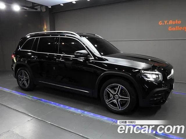 Mercedes-Benz GLB 2023 thumb 2