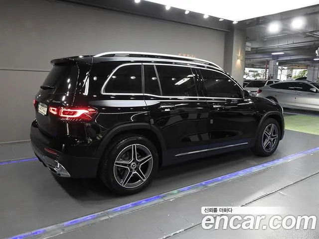 Mercedes-Benz GLB 2023 thumb 3