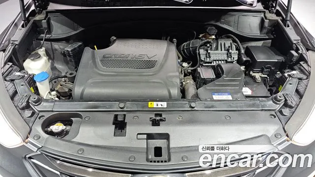 Hyundai Santa Fe 2013 thumb 6