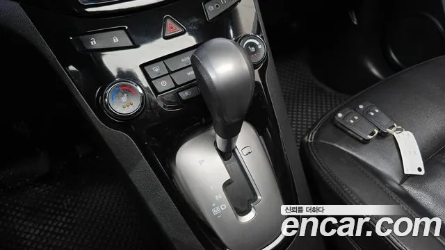 ChevroletGMDaewoo Orlando 2012 thumb 9