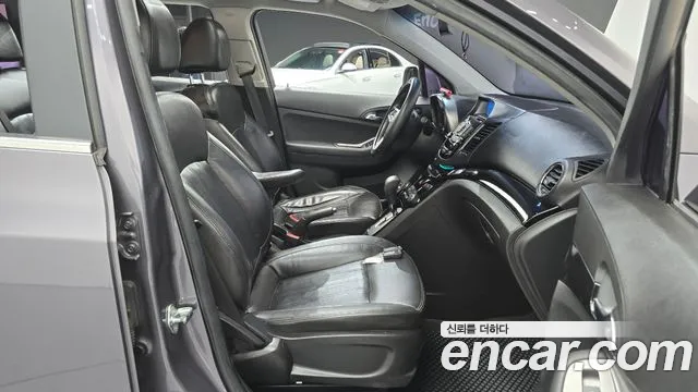 ChevroletGMDaewoo Orlando 2012 thumb 11