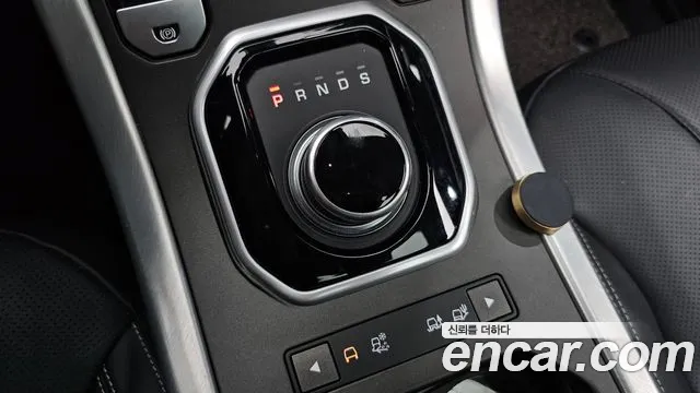 Land Rover Range Rover Evoque 2018 thumb 9