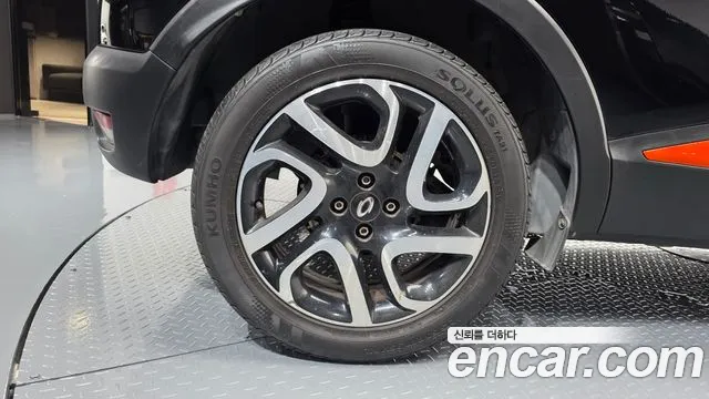 Renault-KoreaSamsung Captur 2014 thumb 4