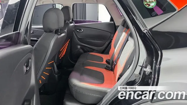 Renault-KoreaSamsung Captur 2014 thumb 11