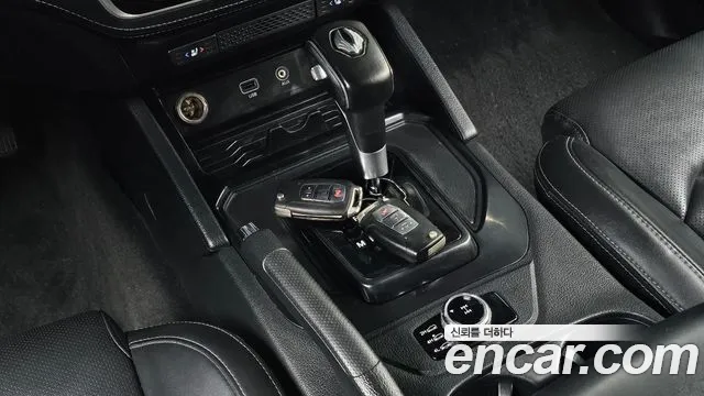 KG_Mobility_Ssangyong Rexton 2020 thumb 8