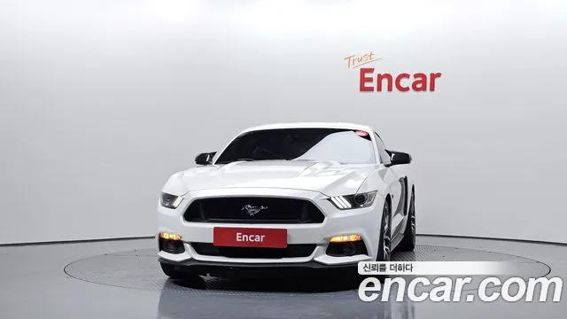 Ford Mustang Mach-E 2017 thumb 3
