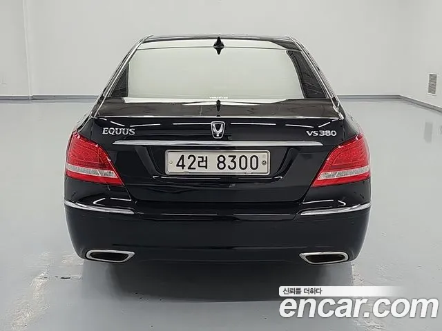Hyundai Equus 2010 thumb 3