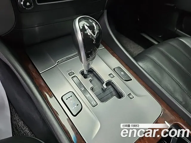 Hyundai Equus 2010 thumb 8