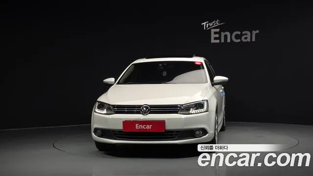 Volkswagen Jetta 2014 thumb 3