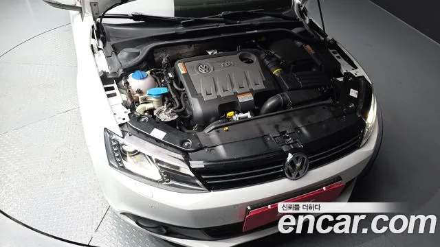 Volkswagen Jetta 2014 thumb 6