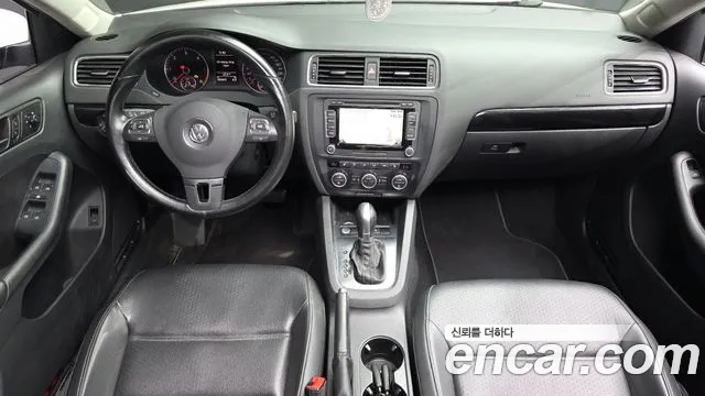 Volkswagen Jetta 2014 thumb 7