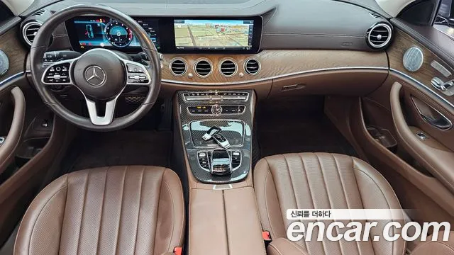 Mercedes-Benz E-Класс 2019 thumb 7