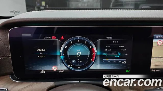 Mercedes-Benz E-Класс 2019 thumb 8