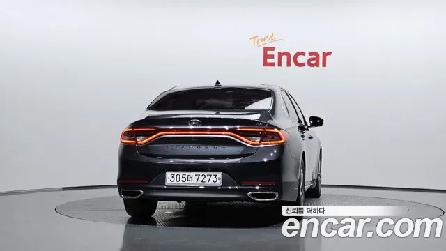 Hyundai Grandeur 2017 thumb 3