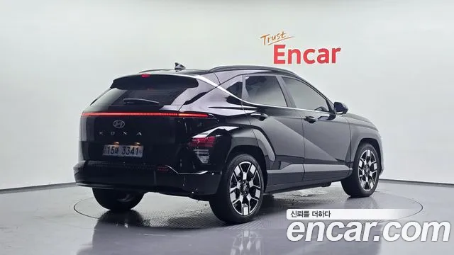 Hyundai Kona 2023 thumb 2