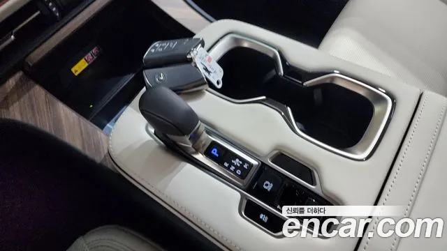 Lexus LM 2025 thumb 9