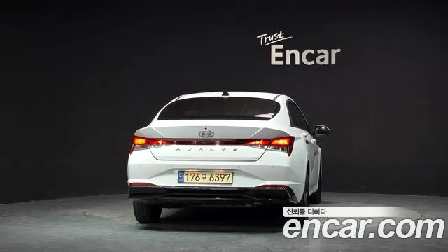 Hyundai Avante 2022 thumb 4