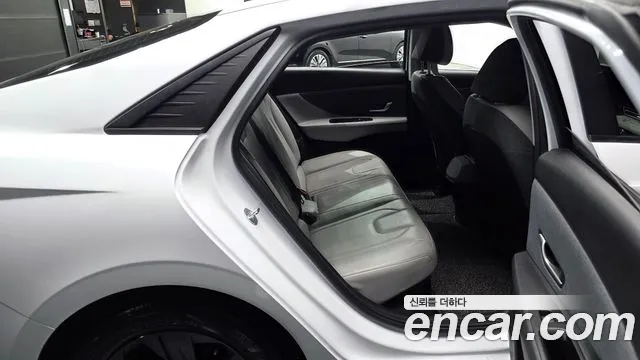 Hyundai Avante 2022 thumb 11