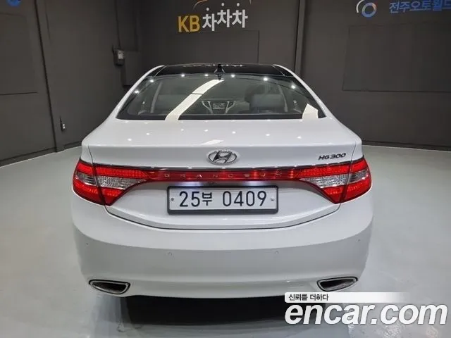 Hyundai Grandeur 2012 thumb 2