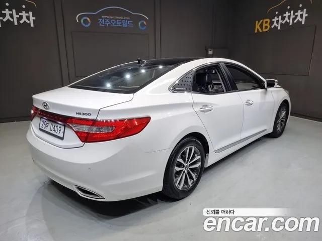 Hyundai Grandeur 2012 thumb 6
