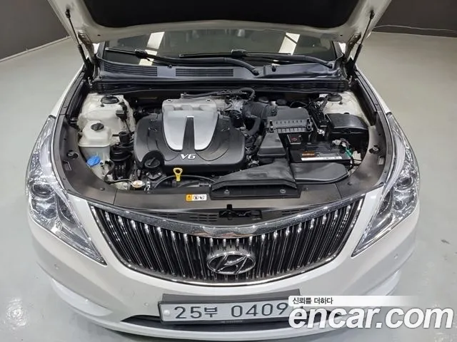 Hyundai Grandeur 2012 thumb 8