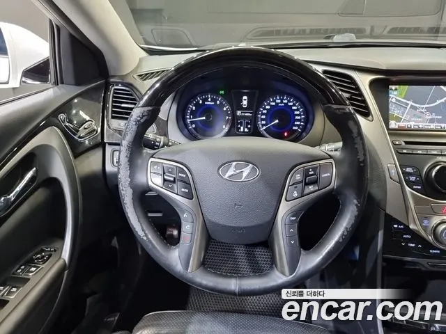 Hyundai Grandeur 2012 thumb 10
