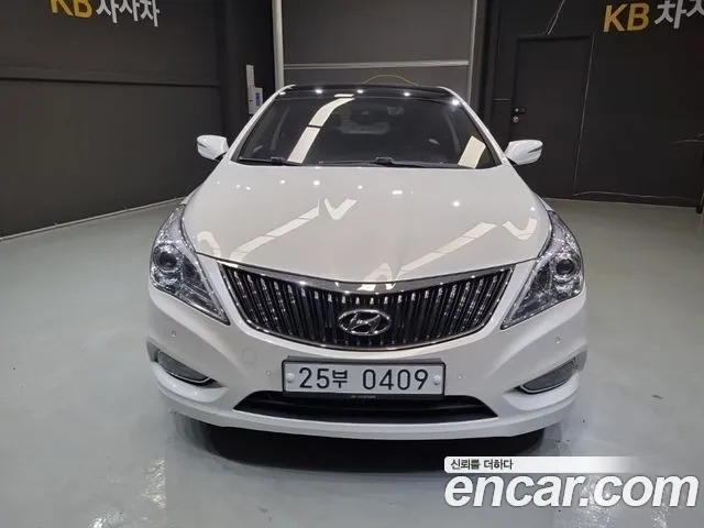 Hyundai Grandeur 2012 thumb 12