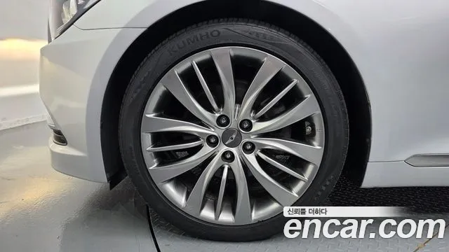 Hyundai Genesis 2016 thumb 5