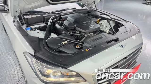 Hyundai Genesis 2016 thumb 6