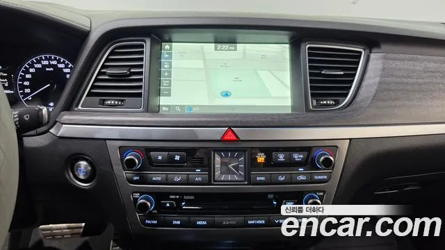 Hyundai Genesis 2016 thumb 11