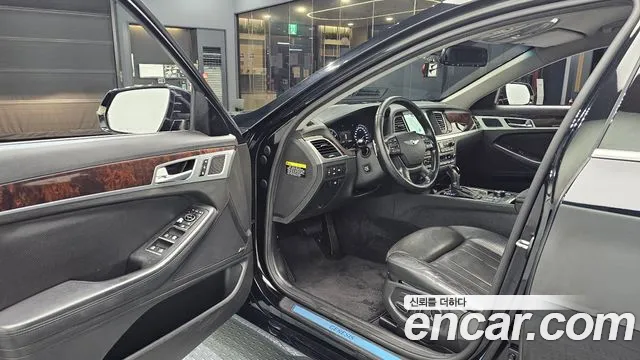 Hyundai Genesis 2015 thumb 10