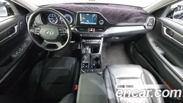 Hyundai Grandeur 2017 thumb 7