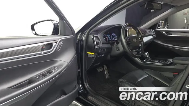 Hyundai Grandeur 2017 thumb 10