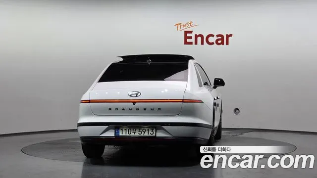 Hyundai Grandeur 2023 thumb 4