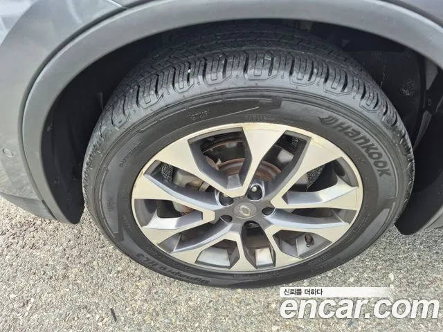 Renault-KoreaSamsung Koleos 2017 thumb 7