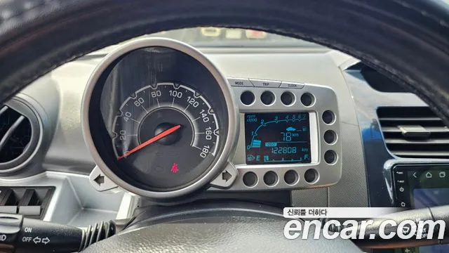 ChevroletGMDaewoo Spark 2011 thumb 8