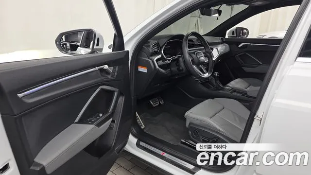Audi Q3 2024 thumb 10