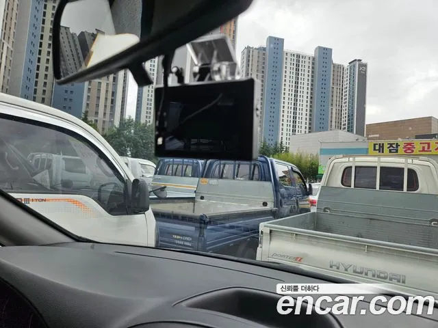 Hyundai Starex 2015 thumb 5