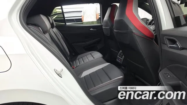 Volkswagen Golf Sportsvan 2025 thumb 12