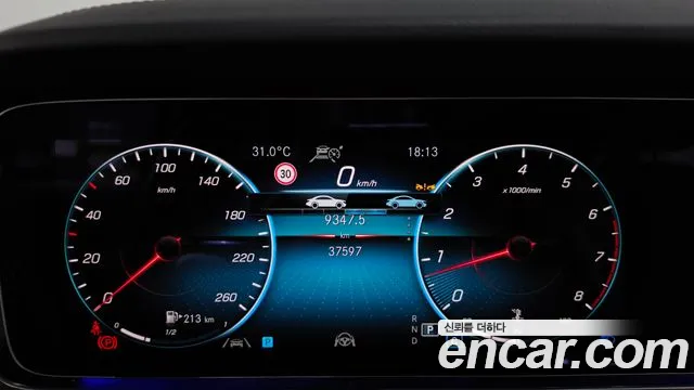Mercedes-Benz E-Класс 2022 thumb 8