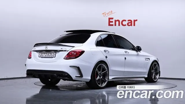 Mercedes-Benz C-Класс 2017 thumb 2