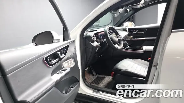 Mercedes-Benz GLC 2025 thumb 10