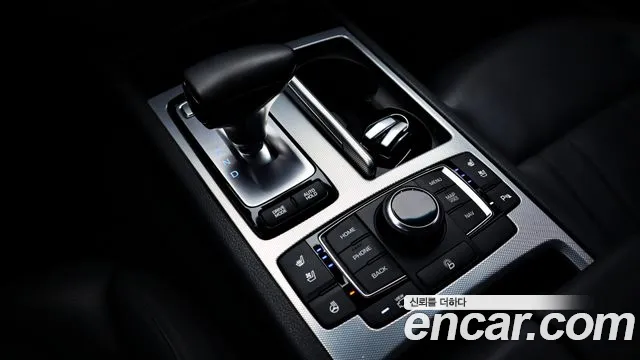 Genesis G80 2017 thumb 9