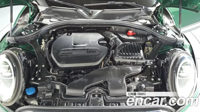 MINI Clubman 2020 thumb 5
