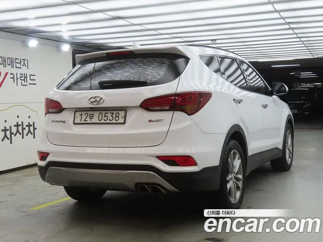 Hyundai Santa Fe 2015 thumb 4