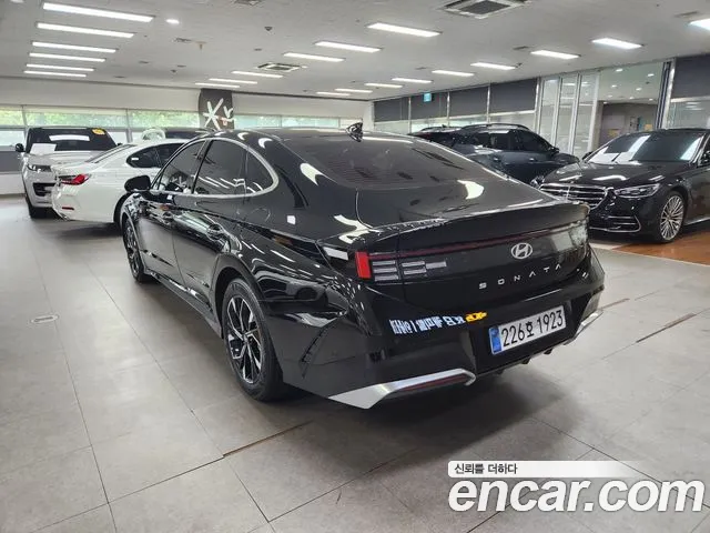 Hyundai Sonata 2026 thumb 2